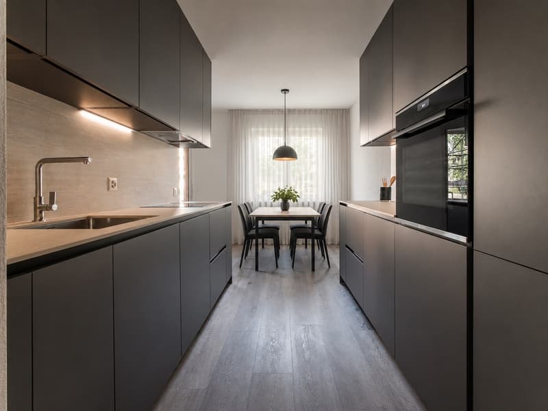 Esclusivo 3.5 locali Breganzona Ristrutturato con finiture di pregio (5)