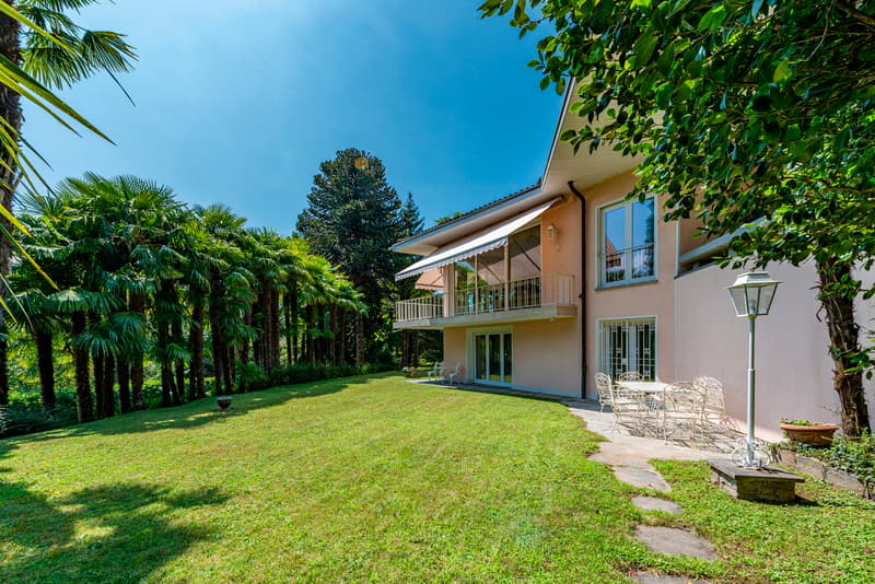 Villa Eden | 2'840 mq con riserva edificatoria alle porte di Lugano (1)