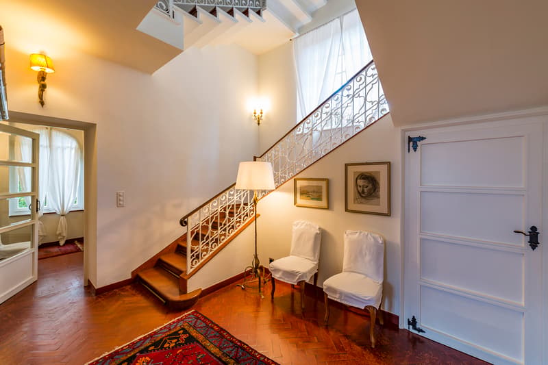 Villa storica con parco privato alle porte di Lugano (5)