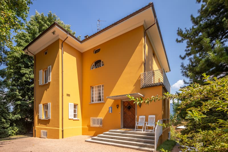 Villa storica con parco privato alle porte di Lugano (13)