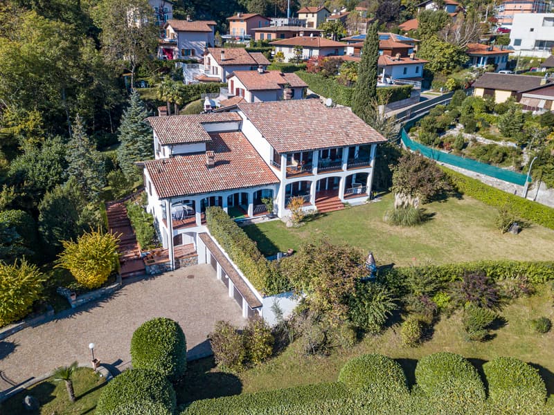Villa Capriccio | Elegante proprietà immersa nel verde (9)