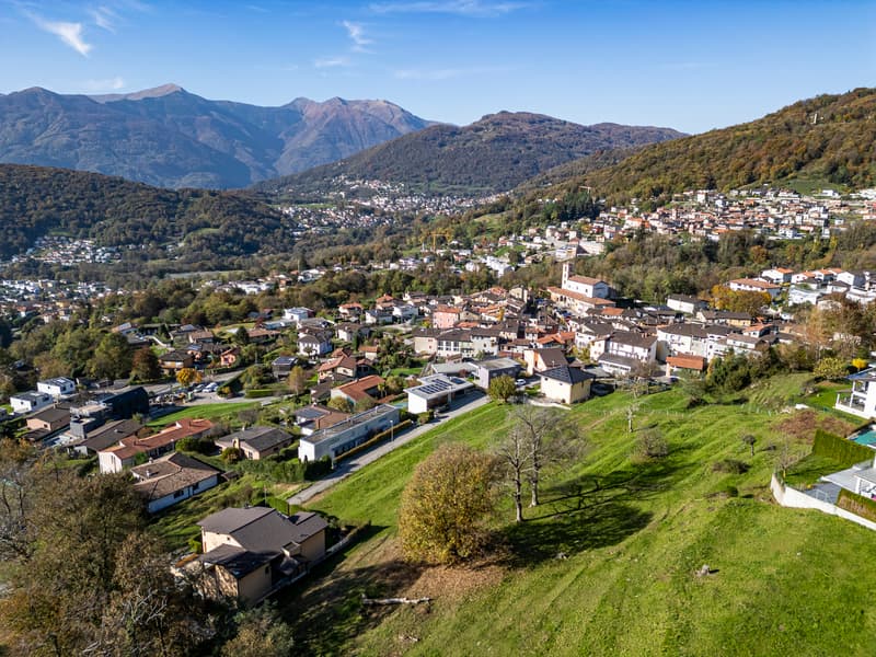Grande terreno edificabile in zona dominante (7)