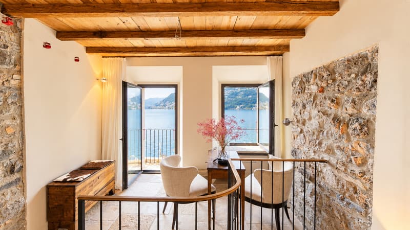 Duplex di charme direttamente sul lungolago di Brusino Arsizio (7)