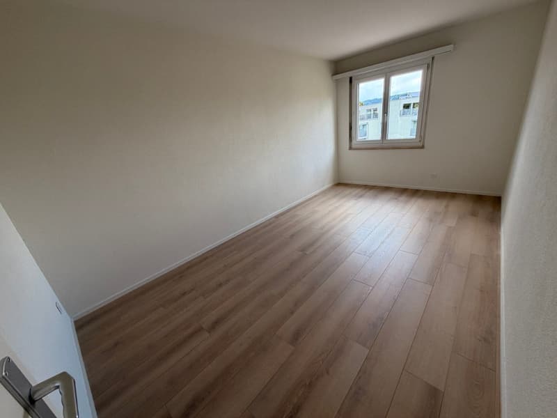 Geräumige 5.5-Zimmer-Terrassenwohnung im 4. OG in Sirnach (8)