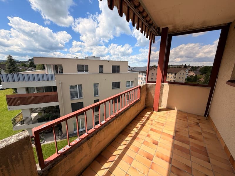 Geräumige 5.5-Zimmer-Terrassenwohnung im 4. OG in Sirnach (10)