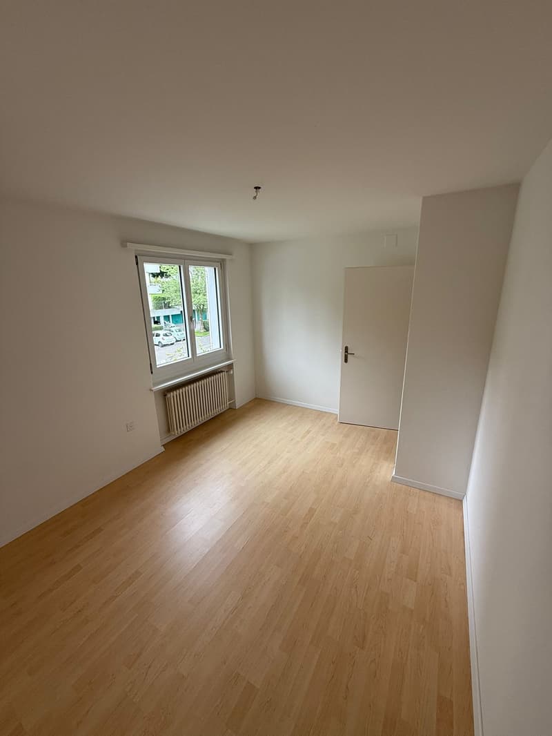 Per sofort oder nach Vereinbarung vermieten wir eine schöne 4.0-Zimmerwohnung in Rorschach (6)