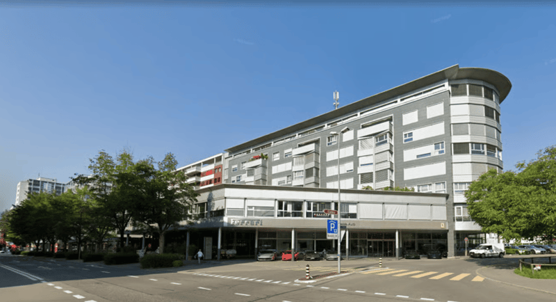 Eröffnung des ersten TopCar - AutoHotels in der Stadt Zug (1)