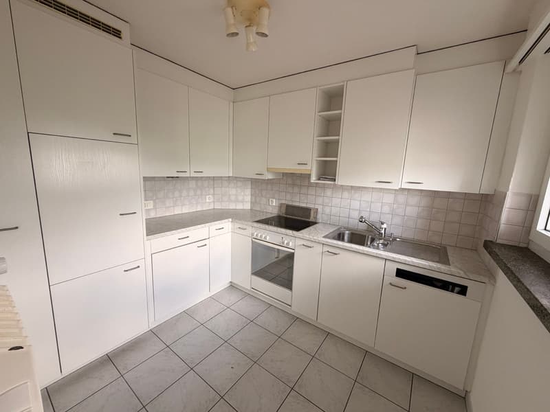 Helle 3.5-Zimmer-Wohnung mit Balkon und schöner Aussicht in Buchs (6)