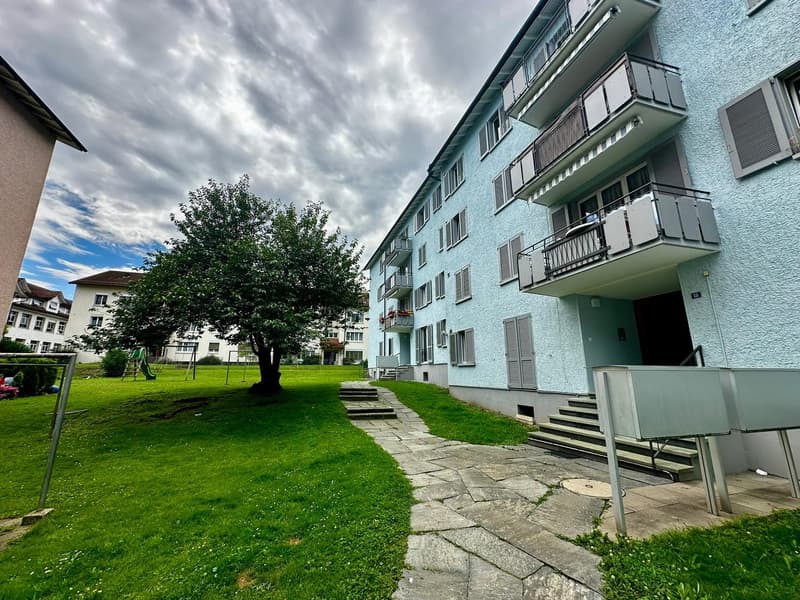Helle 2.0 Zimmerwohnung mit Balkon im Zentrum von Rorschach! (1)