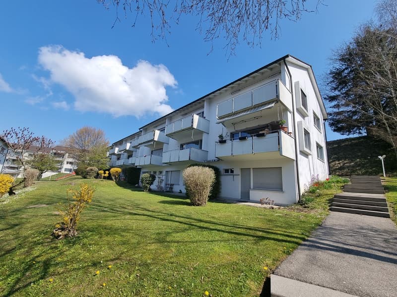 Schöne 1.5-Zimmer-Wohnung im 1.OG, mit grossem Balkon in St. Gallen (1)