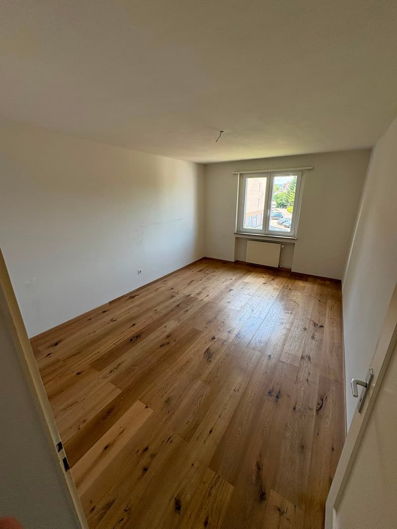 Charmante 3-Zimmer-Wohnung mit Balkon in Rorschach – ab sofort verfügbar! (2)