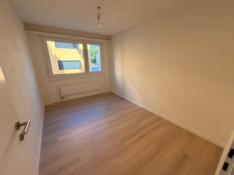Moderne 4.5-Zimmer-Wohnung in Au – sofort verfügbar! (5)