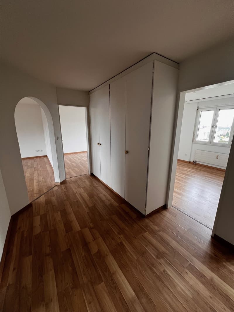 Schöne 4.5 Zimmer Wohnung mit Kamin! (10)