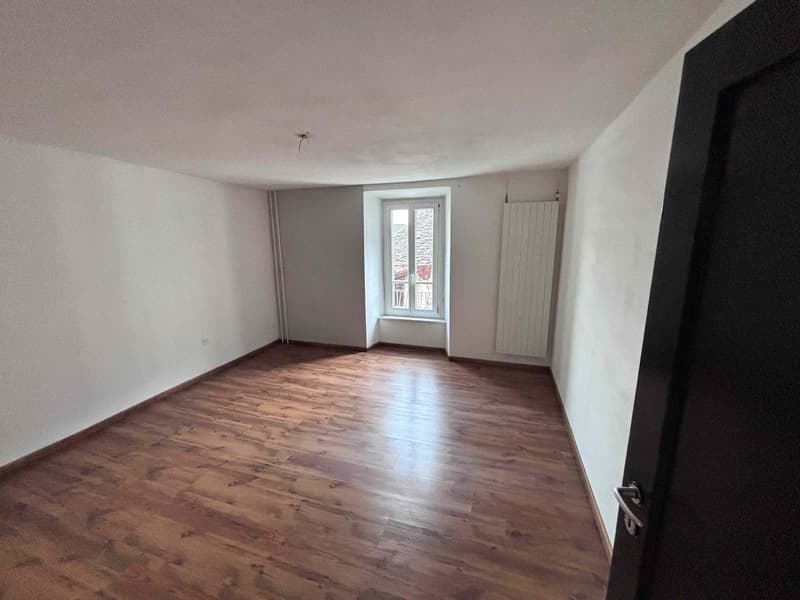 VENDESI CASA UNIFAMILIARE - GNOSCA (BELLINZONA) (6)