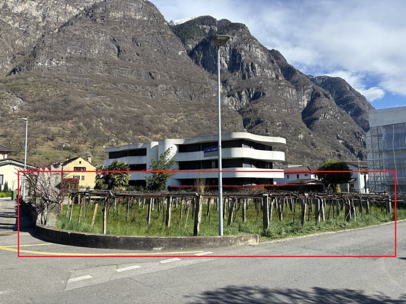 VENDESI TERRENO EDIFICABILE - BIASCA (2)