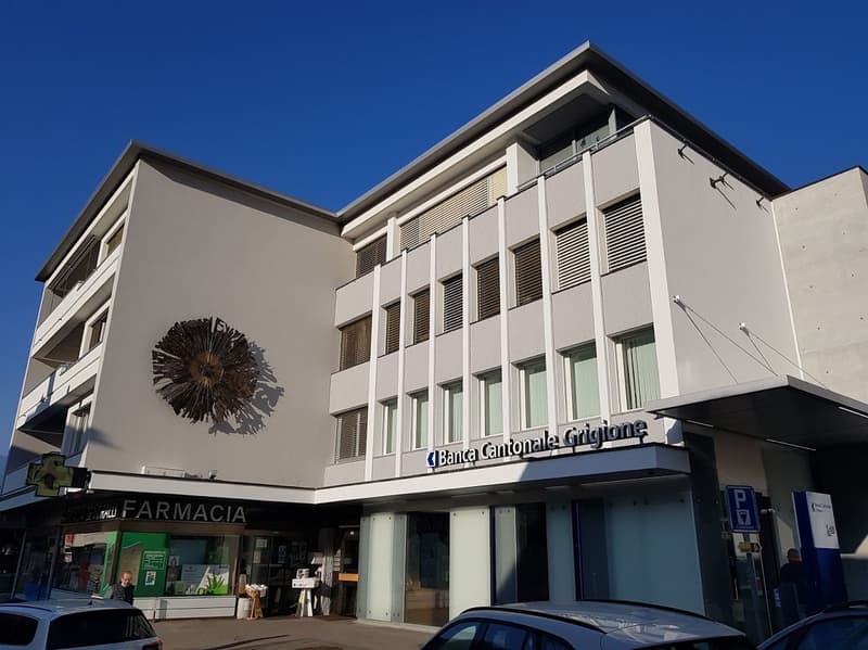 AFFITTASI IN CENTRO UFFICIO RISTRUTTURATO DI 53 M2 (1)