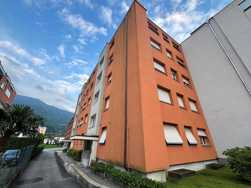 VENDESI APPARTAMENTO 3.5 LOCALI - BELLINZONA (4)