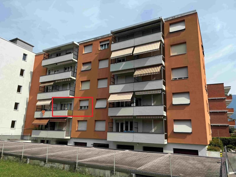 VENDESI APPARTAMENTO 3.5 LOCALI - BELLINZONA (2)