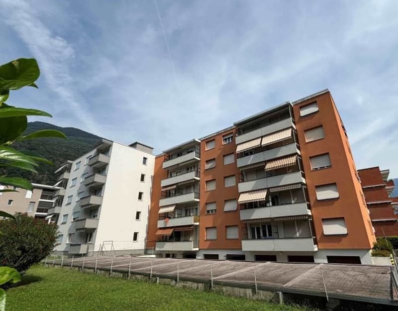 VENDESI APPARTAMENTO 3.5 LOCALI - BELLINZONA (1)