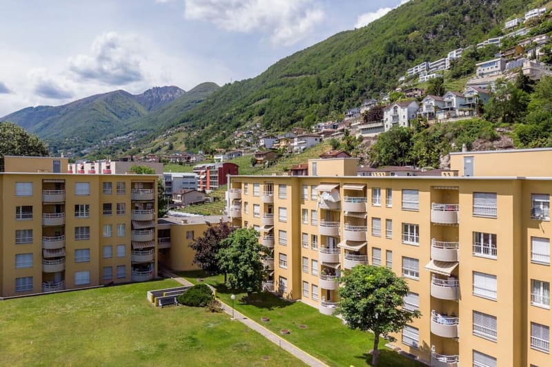 6200, Riazzino, Autorimessa (2)