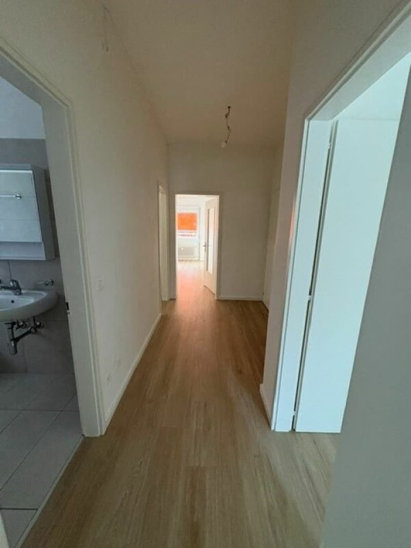 8900 Chiasso, Via G. Guisan 19a, appartamento no. 1941 (8)