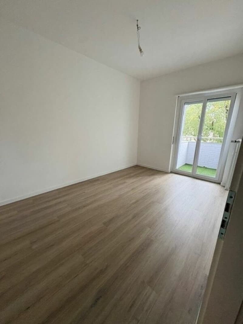 8900 Chiasso, Via G. Guisan 19a, appartamento no. 1941 (6)