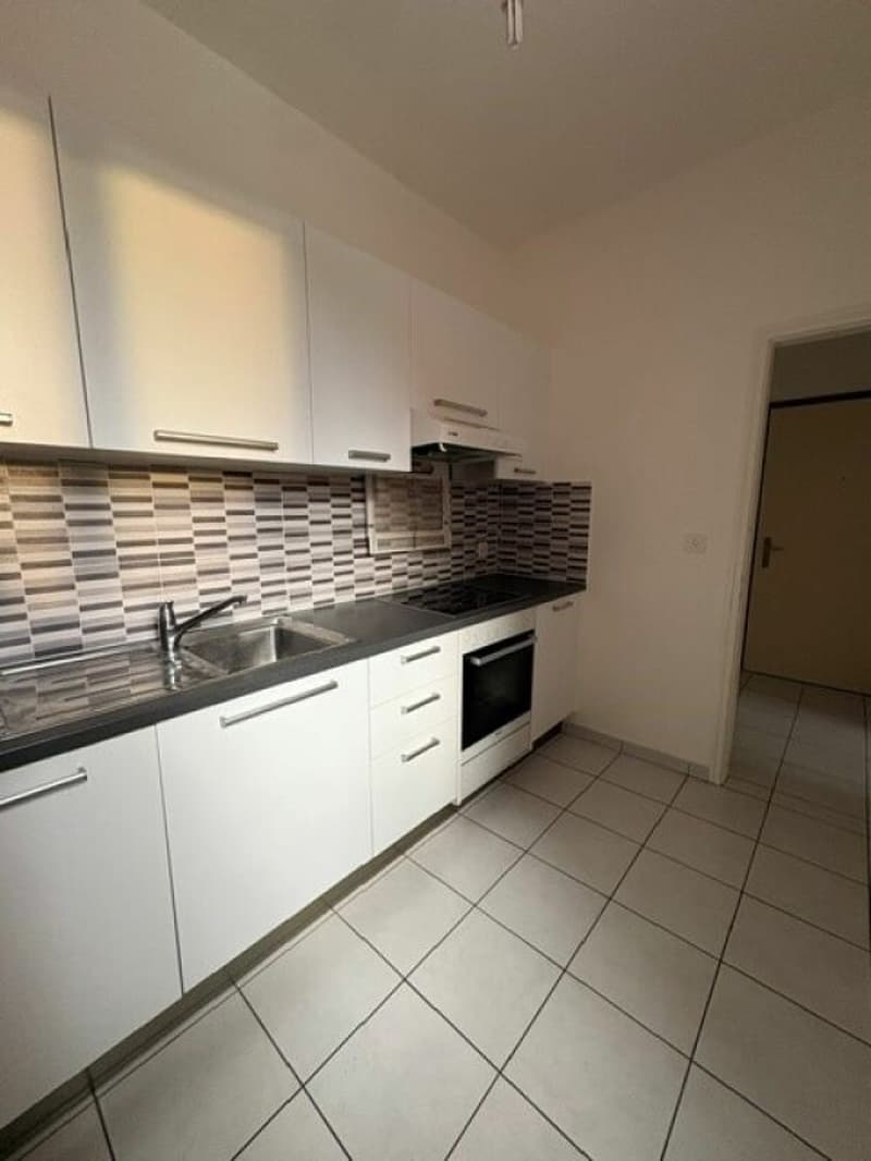 8900 Chiasso, Via G. Guisan 21a, appartamento no. 2133 (2)