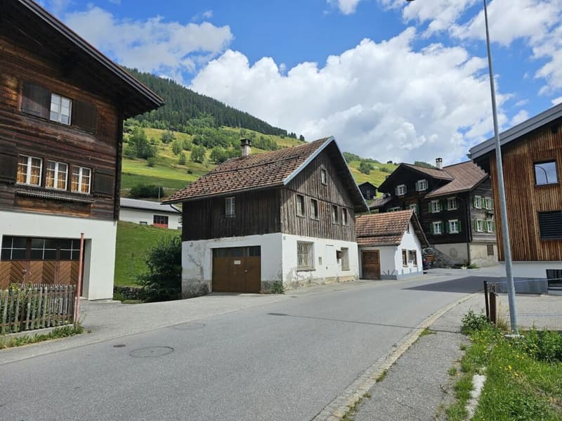 Vom Stall zum zum eigenen kleinen Haus (2)