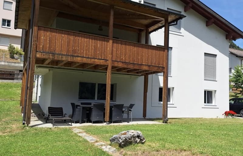Ferien oder Wohnsitz, gemütliche Wohnung mit gedecktem Sitzplatz (2)