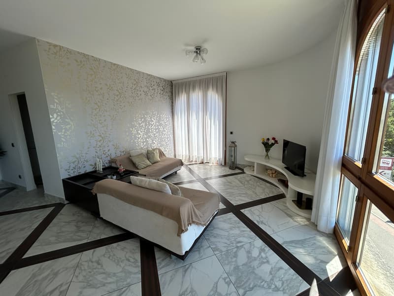 RUVIGLIANA 3.5 LOCALI VISTA LAGO (8)