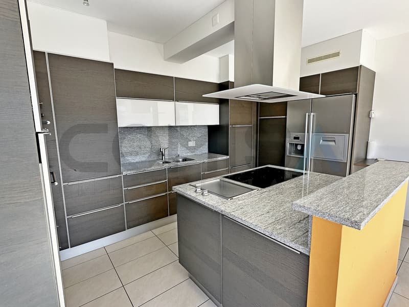 cucina moderna / moderne Küche / modern kitchen