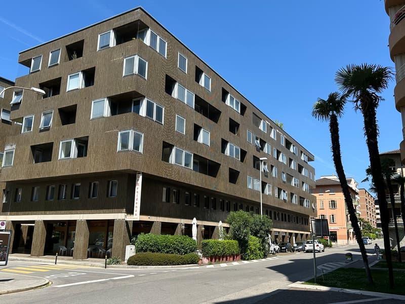 LUGANO-CASSARATE Monolocale in posizione privilegiata (1)