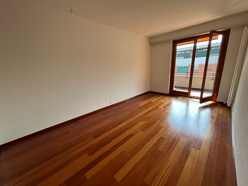 APPARTAMENTO 2.5 LOCALI IN VENDITA A SORENGO (4)