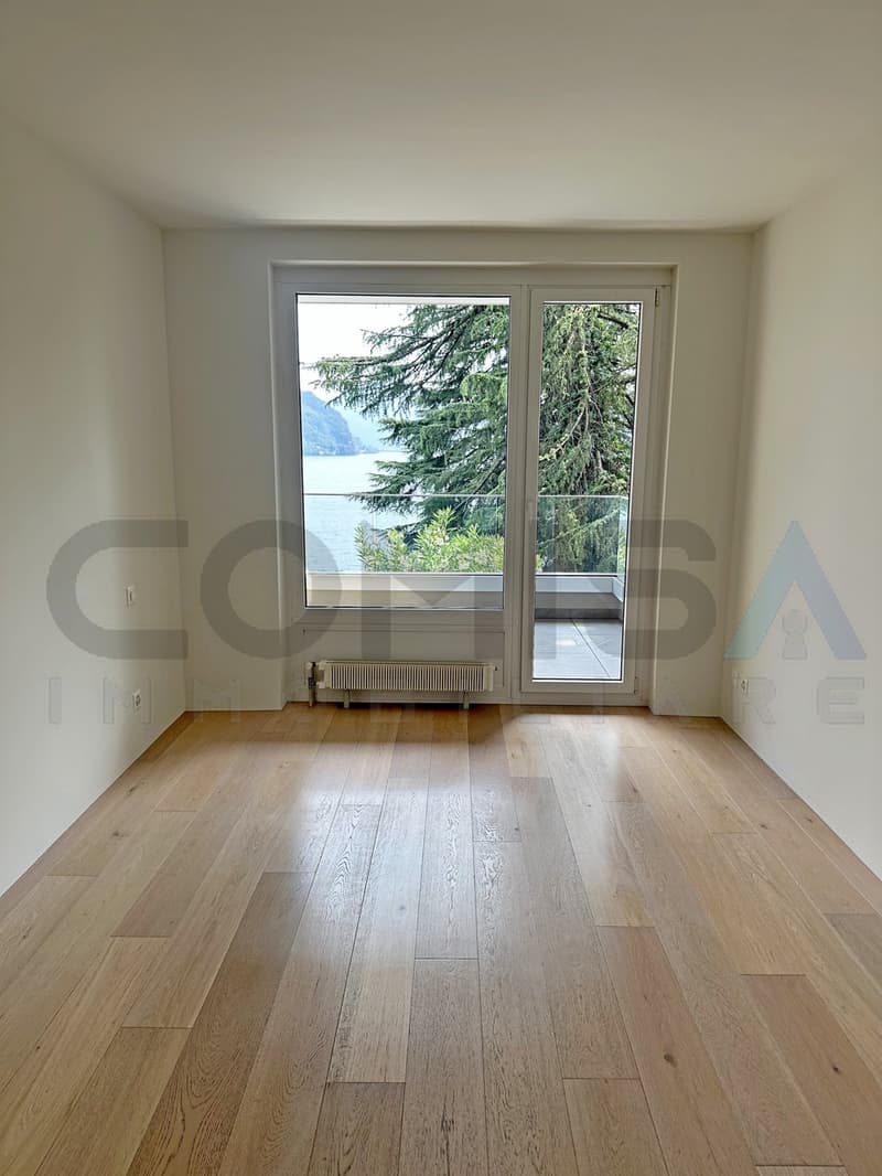 camera letto vista lago / Schlafzimmer mit Seeblick / Lake View Bedroom