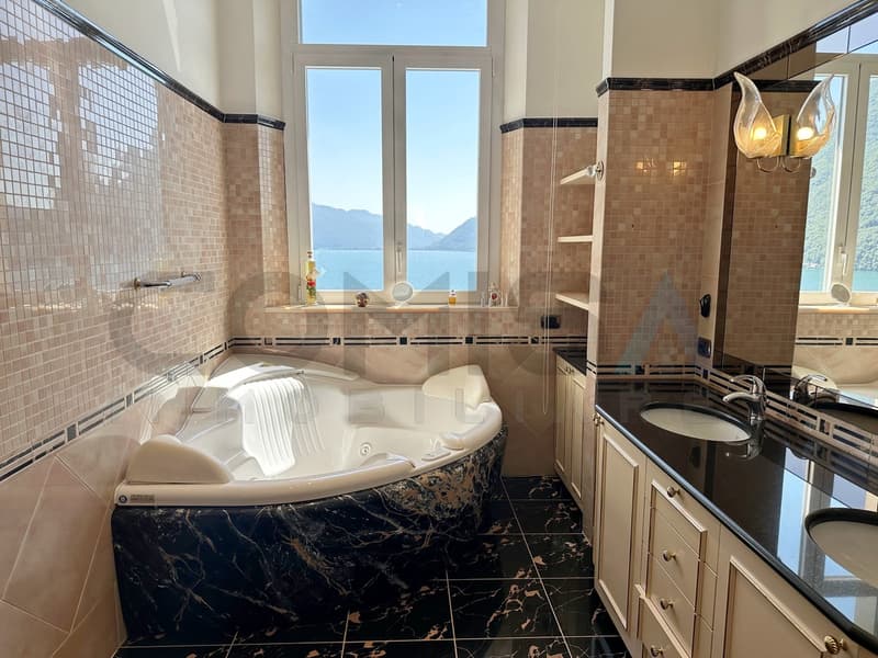bagno padronale / Hauptbadezimmer / master bathroom