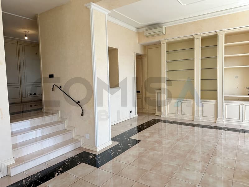 soggiorno e zona pranzo / Wohn- und Essbereich / living room and dining area