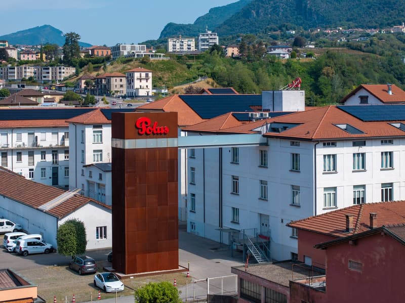 Ufficio moderno in posizione strategica a Balerna (7)