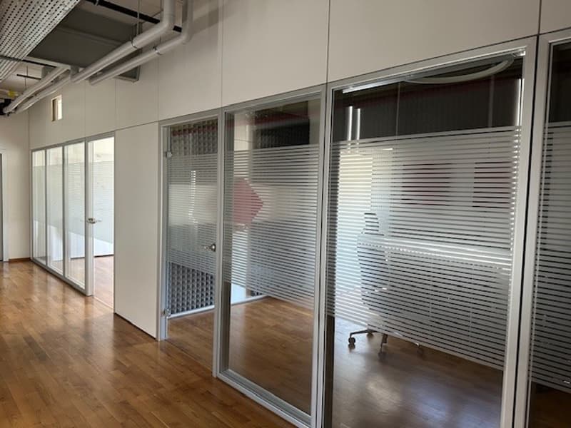Ufficio Moderno in Affitto a Balerna – 75 m² Accessibile e Ben Connesso (2)