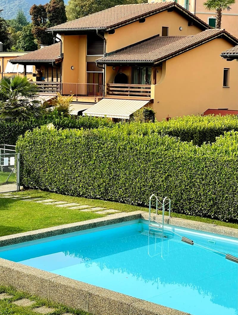 Casa a schiera in Residenza Karma, 5.5 locali, con giardino e piscina (1)