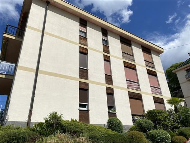 Esterno