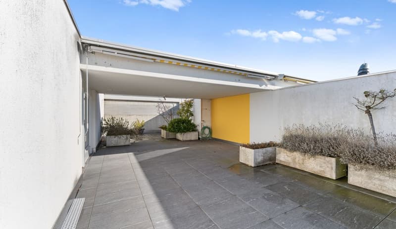 EXKLUSIVE 6.5-ZIMMER-ATTIKA-MAISONETTE IN DER STADT LUZERN – VIEL RAUM FÜR IHRE WOHNIDEEN ***** (10)