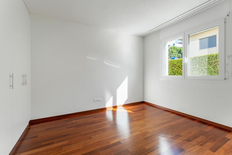 Grossi 4 ½-Zemmer-Terrassewohnig met troumhafter Ussecht (7)