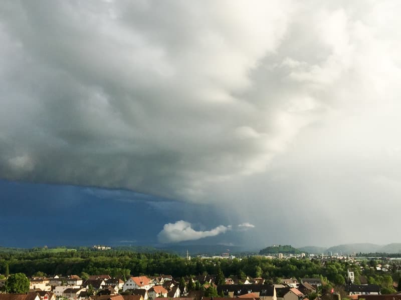 Architektur, Aussicht und Komfort – aussergewöhnliches EFH am Chestenberg (17)