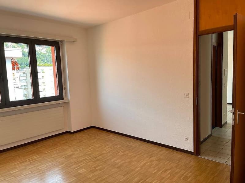Affittasi appartamento 2.5 loc molto luminoso - 5 ed ultimo (4)