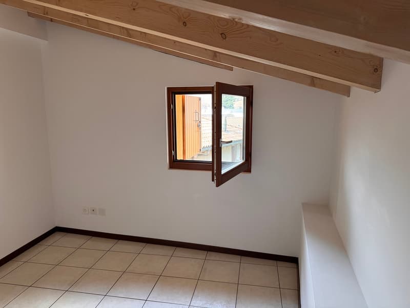 white tiled floor, white walls, wooden window, wooden ceiling, wooden shelf, power outlets