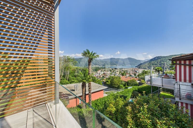 Attico con grande terrazza e vista Lago (2)