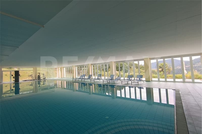 Appartamento di 4½ locali con vista da sogno e giardino privato (1)