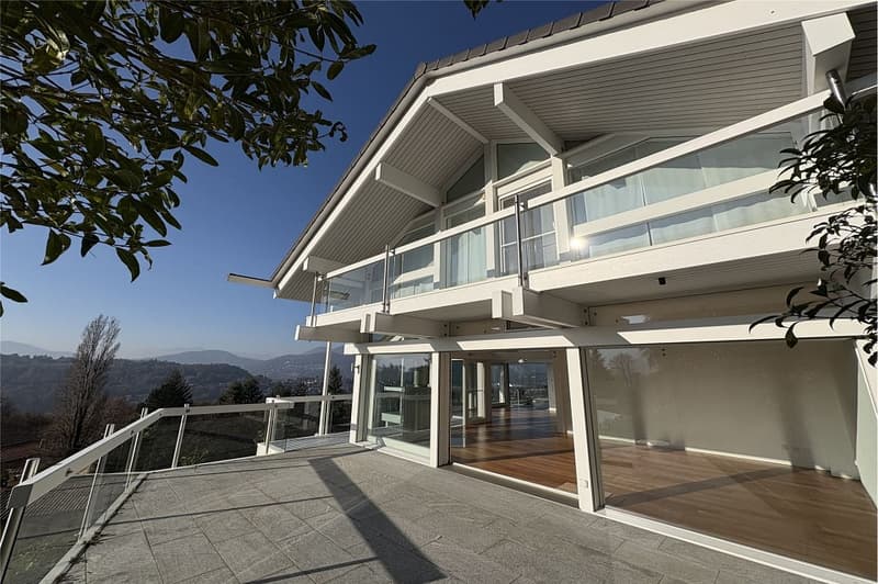 Elegante casa Huf con vista meravigliosa - In zona residenziale tranquilla (2)