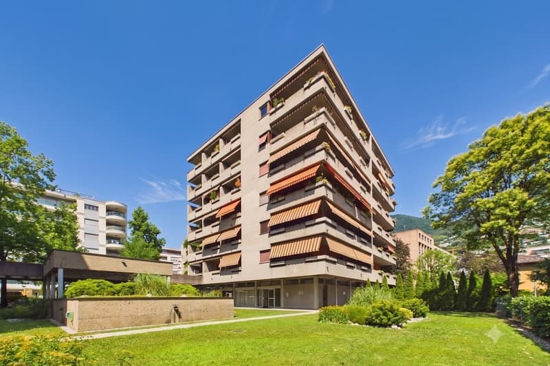 Esclusivo Attico con vista Lago e Monte Brè nel centro di Lugano (1)