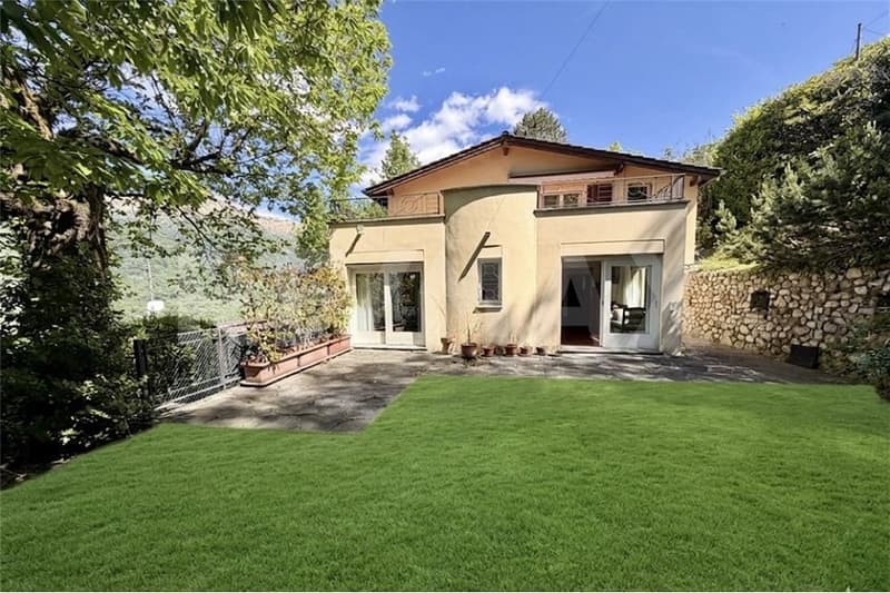 Elegante villetta con piscina e vista panoramica sul Monte Lema ad Aranno (2)